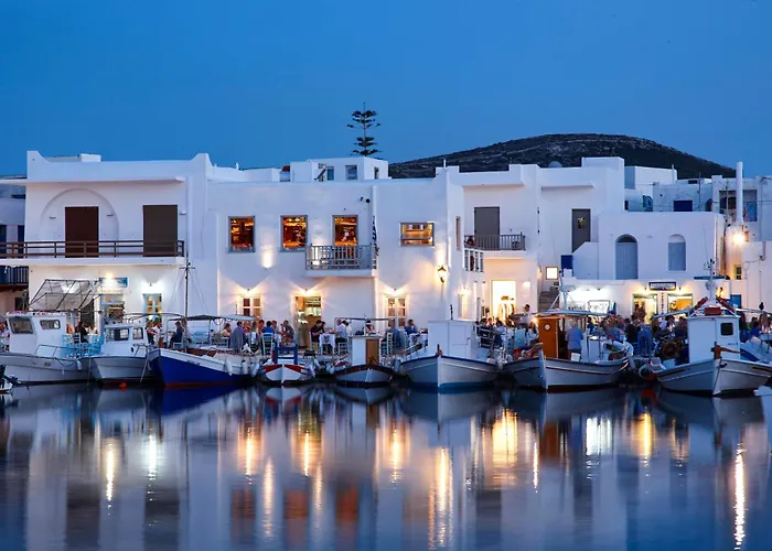 Mr And Mrs White Paros Hotel