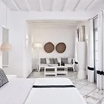 Mr And Mrs White Paros 호텔