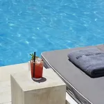 호텔 Mr And Mrs White Paros