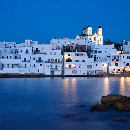 Mr And Mrs White Paros Hotel