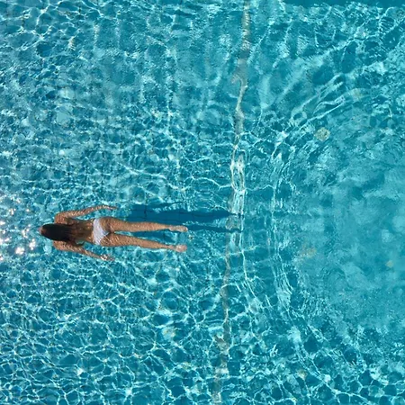 Mr And Mrs White Paros 4* Naoussa