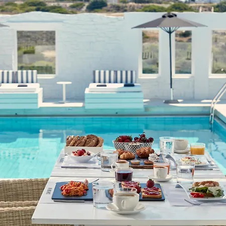 Mr And Mrs White Paros Naousa (Paros)