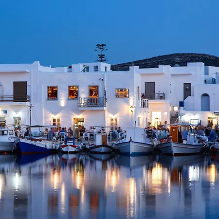 Mr And Mrs White Paros Hotel