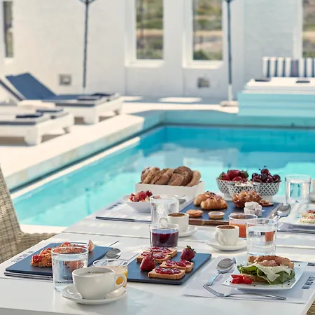 Hotel Mr And Mrs White Paros 4*