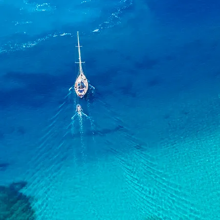 Mr And Mrs White Paros 4* ナウサ