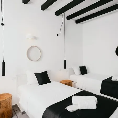 Hotel Mr And Mrs White Paros 4*