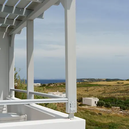 Mr And Mrs White Paros 4* Naousa