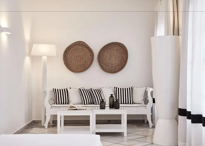 Mr And Mrs White Paros