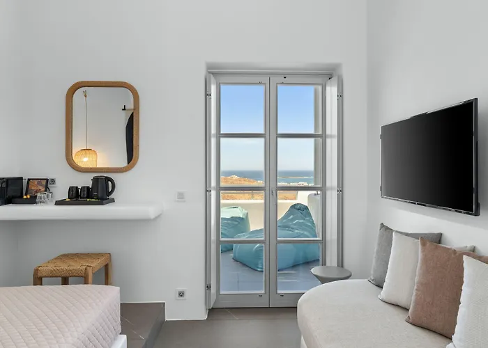 Mr And Mrs White Paros